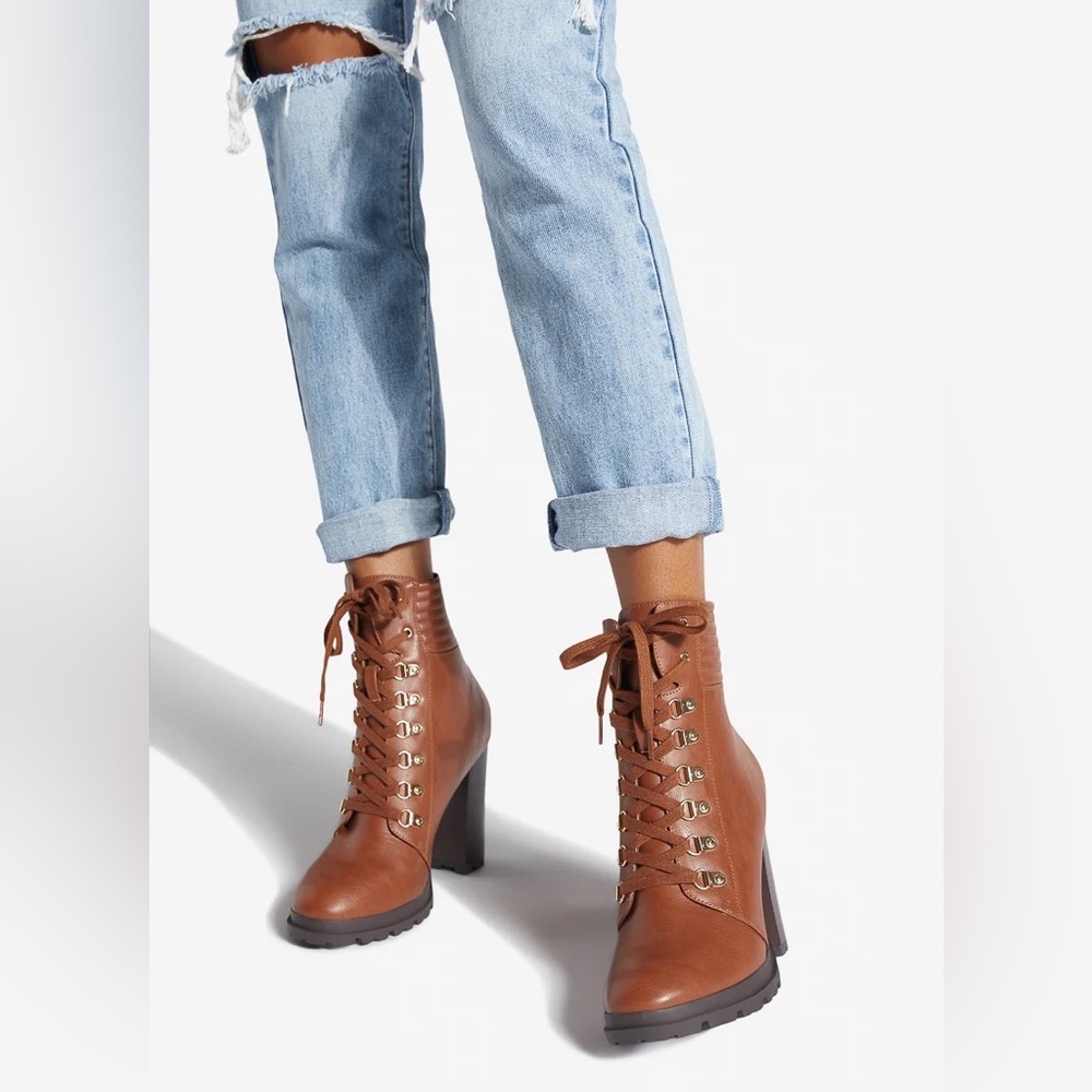 NIB Faux Leather Brown Block Heel Booties